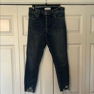 Abercrombie high rise skinny jean